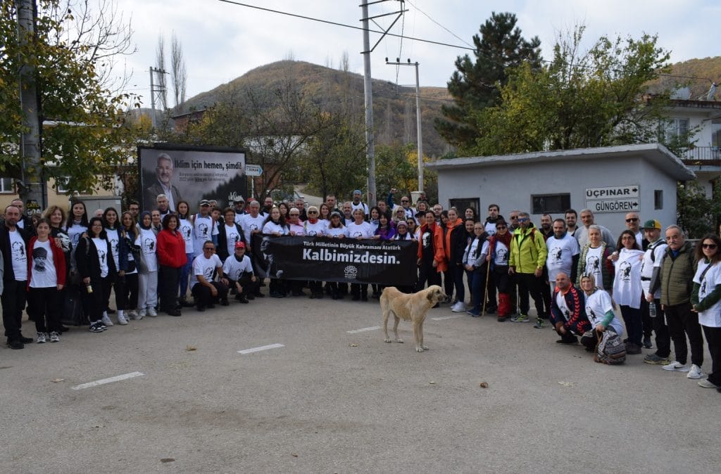 Doğa yürüyüşündeAta’yı andılar