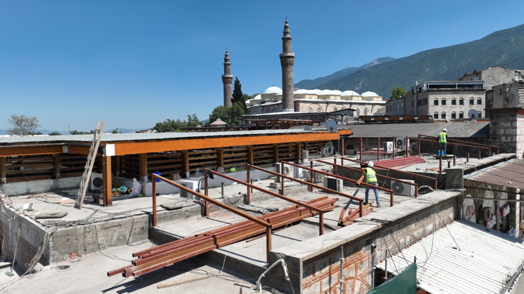 Tarihi Projede Sıra Hanlarda