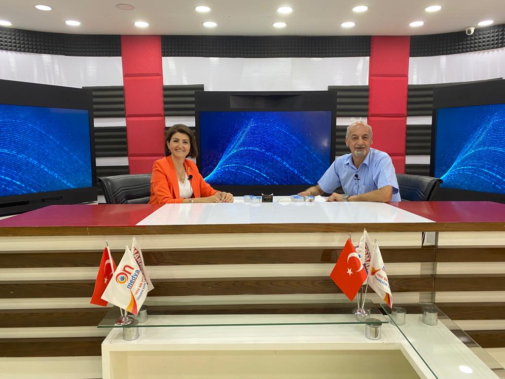 “KADIN GÜÇLENİRSE TÜRKİYE GÜÇLENİR”