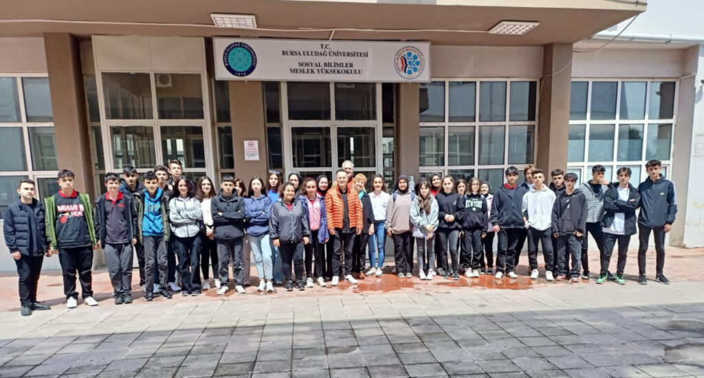 BUÜ’nün “Meslek Yüksekokulları” Türkiye’nin zirvesinde