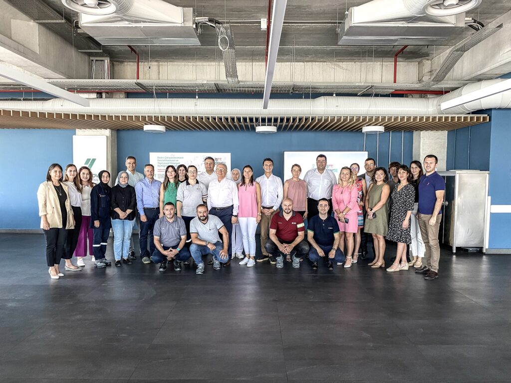 Yeşilova Holding, toplumsal cinsiyet eşitliği   önceliklerini taahhüt altına aldı 