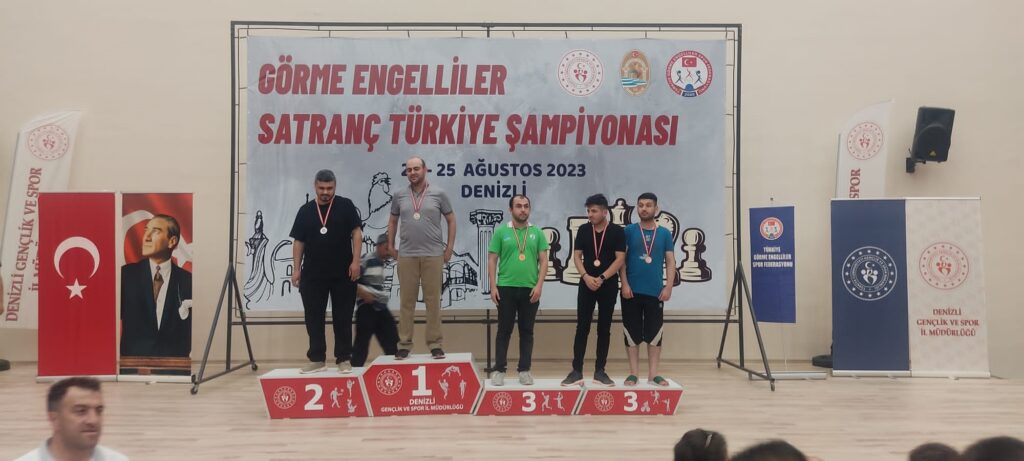 Nilüfer Belediyesi GESK’ten satrançta 3 madalya