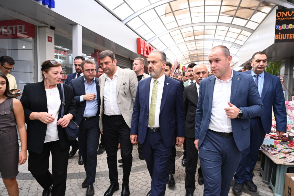 Tarihi Balıbey Çarşısı’na konfor geldi