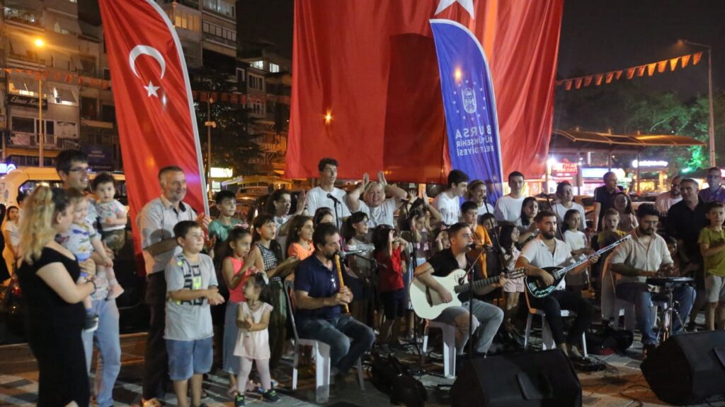 ‘Adam Olacak Çocuk’lardan renkli final  