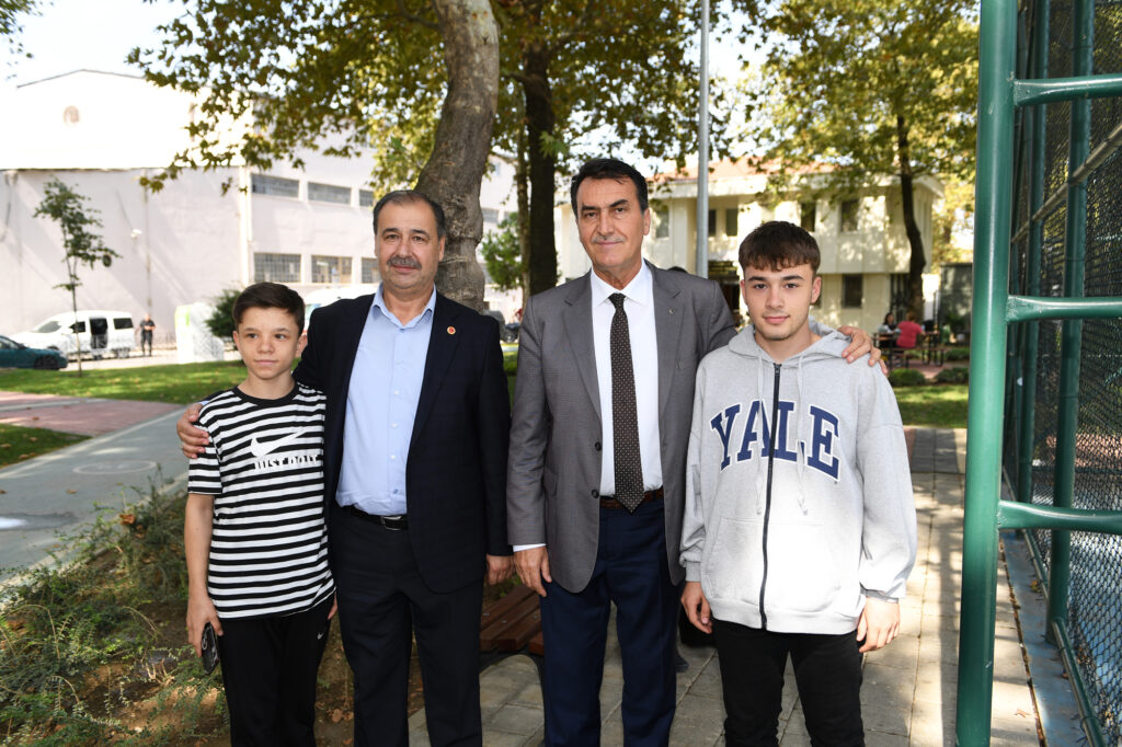 Osmangazi’de parklar yenileniyor