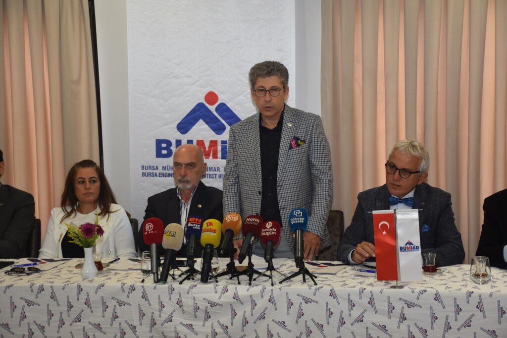 BUMİAD CUMHURİYET ÖDÜLLERİ, 27 EKİM’DE SAHİPLERİNİ BULACAK