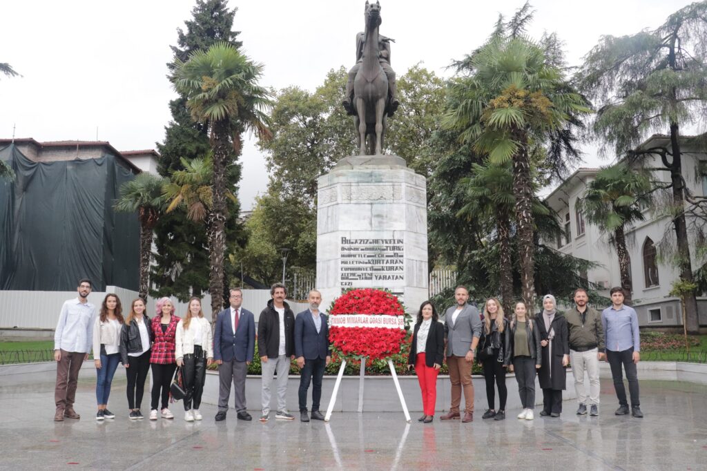 ‘MİMARLIK GÜNÜ’NDE SAĞLIKLI ÇEVRE VURGUSU