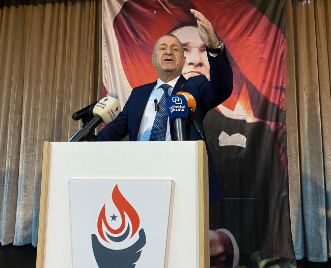 Ümit Özdağ Bursalı gençlerle buluştu