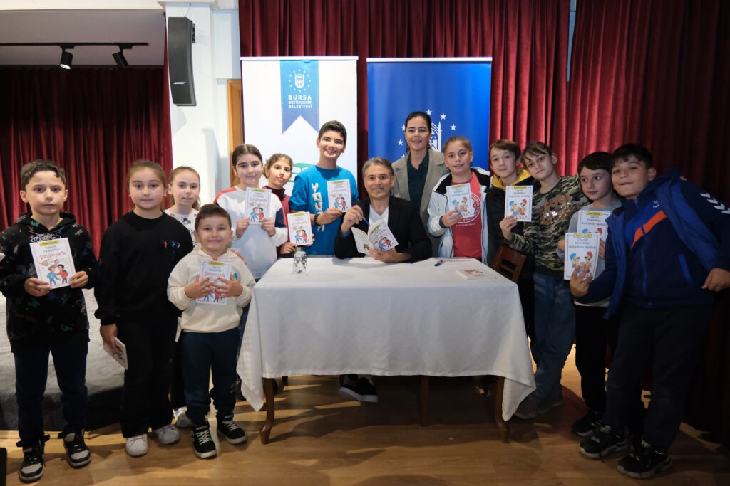 Küçük okurlara kitap bilinci aşılandı