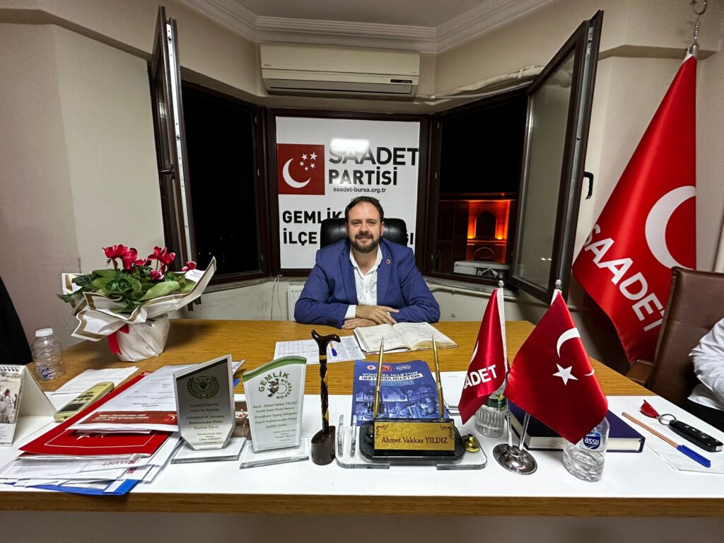 Yıldız ‘Zeytin Ağacına Çıkan Çıkana’