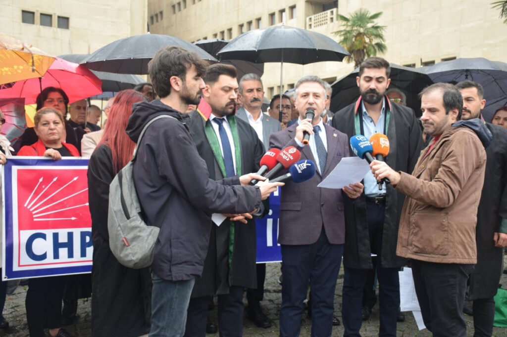 CHP YILDIRIM’DAN CAN ATALAY İÇİN AÇIKLAMA VE OTURMA EYLEMİ