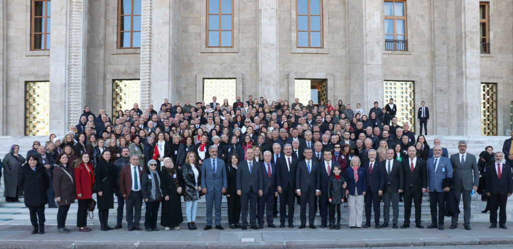 CHP BURSA’DAN ANKARA’YA ÜYE ÇIKARMASI