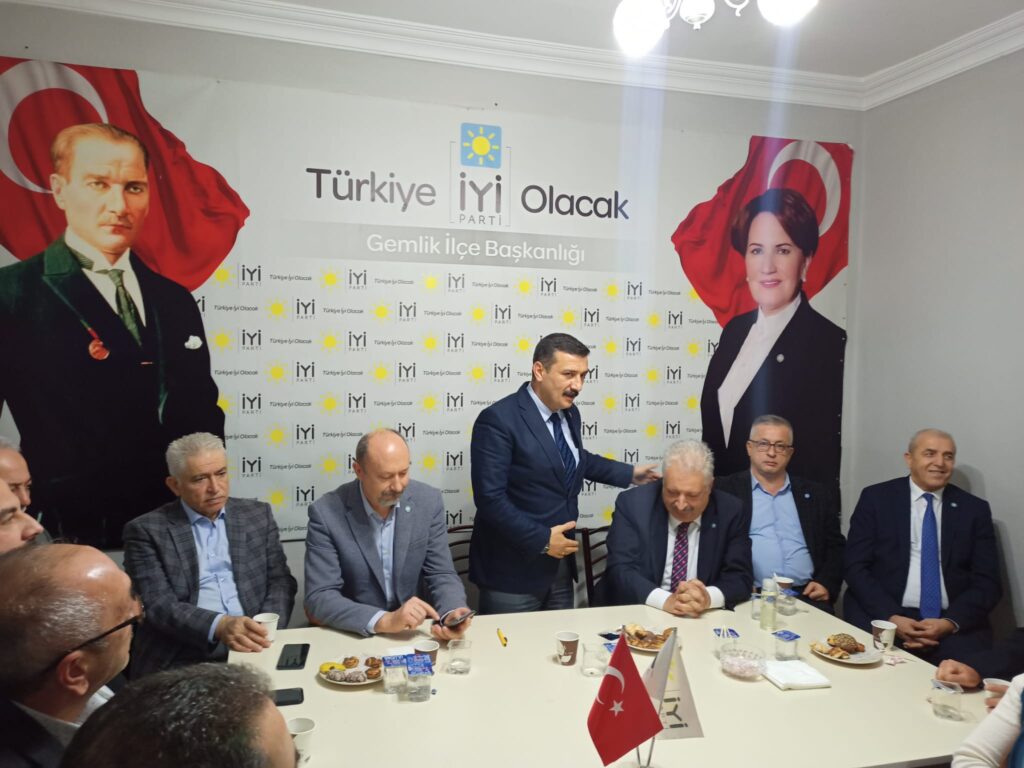 İYİ Parti Gemlik’te Buluştu Başkan Adayı Ertuğrul Yavuz