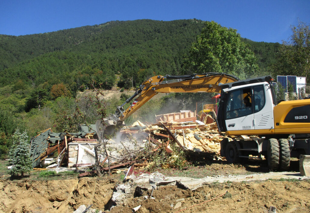 Osmangazi’de 2023 yılında kaçak yapılara ağır darbe
