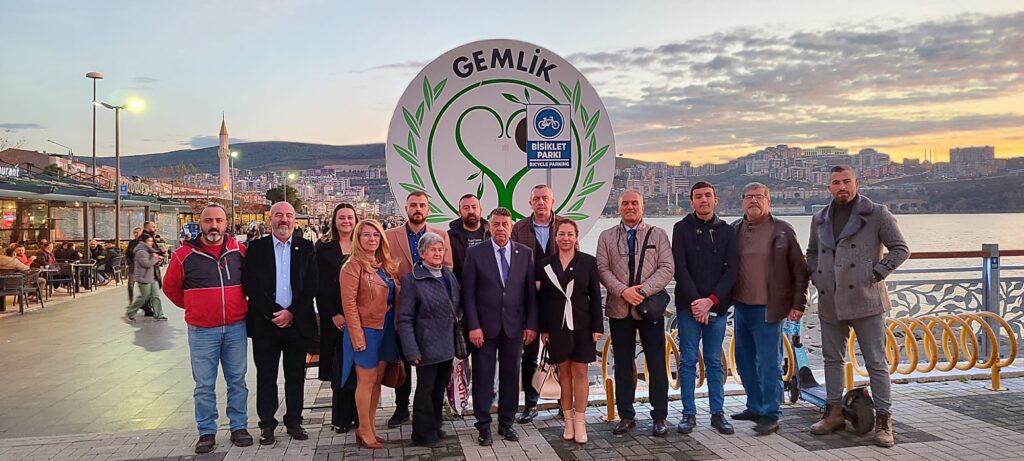 MEMLEKET PARTİSİ GEMLİK BELEDİYE BAŞKAN ADAYI NAZAN BOZAN OLDU