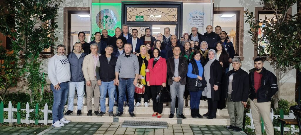 HAMİDİYE MAHALLESİNDE VATANDAŞ NE DERSE O OLACAK