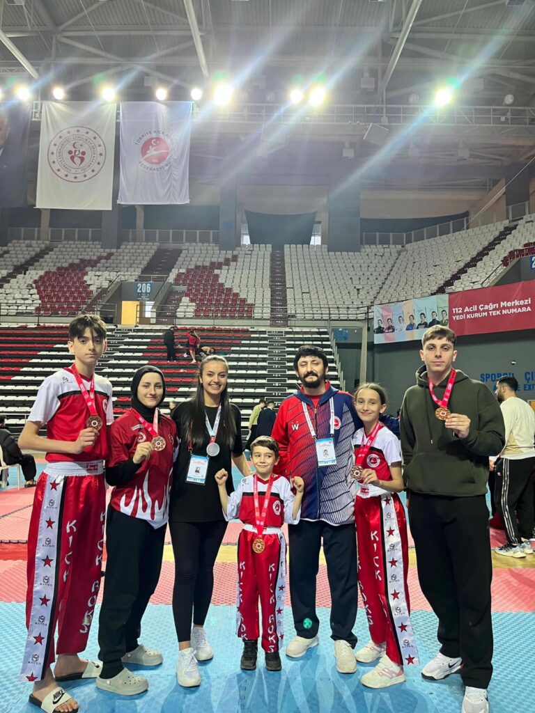 Türkiye Kick Boks Şampiyonası’nda “Nilüfer” Farkı