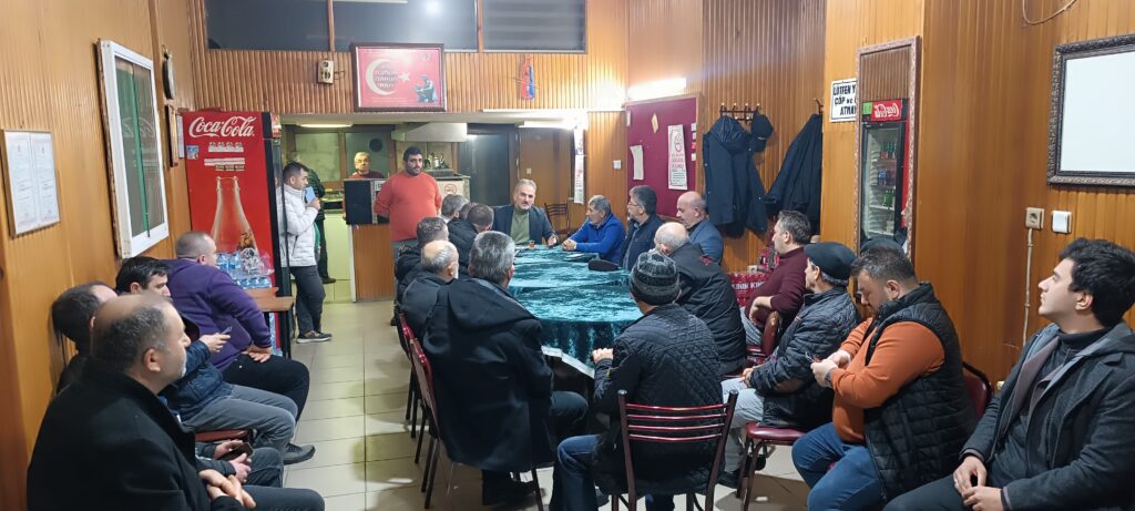 Refik Yılmaz Karadenizliler Derneğini Ziyaret Etti.