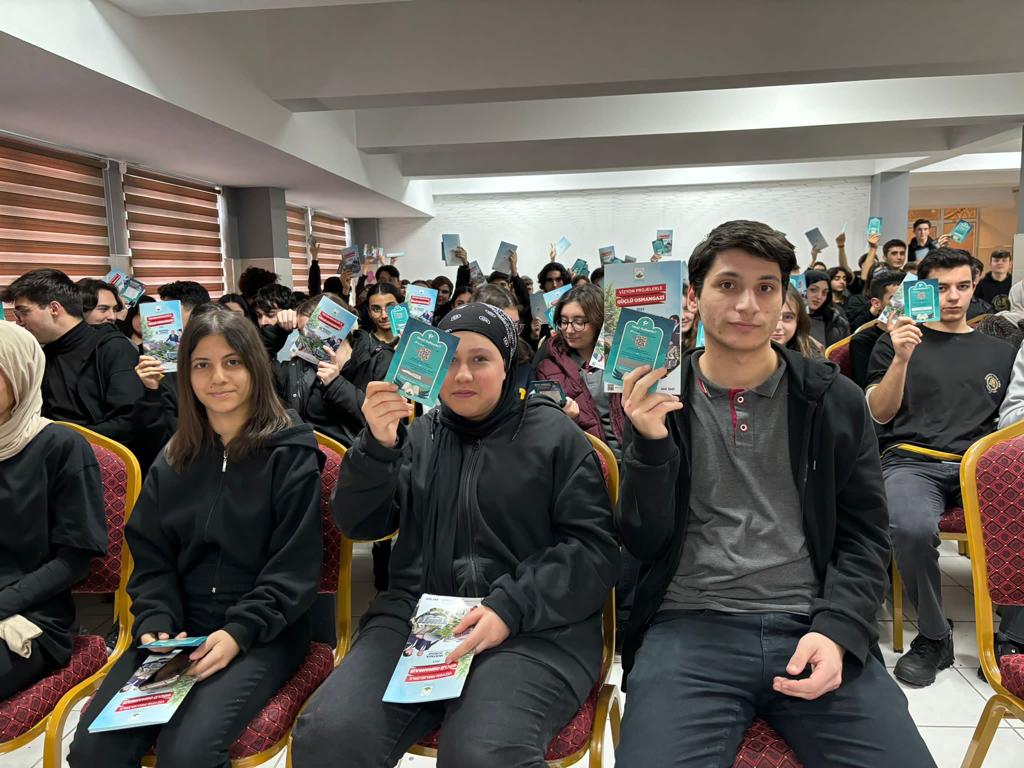 Üniversite adaylarına Başkan Dündar’dan “dijital” eğitim desteği