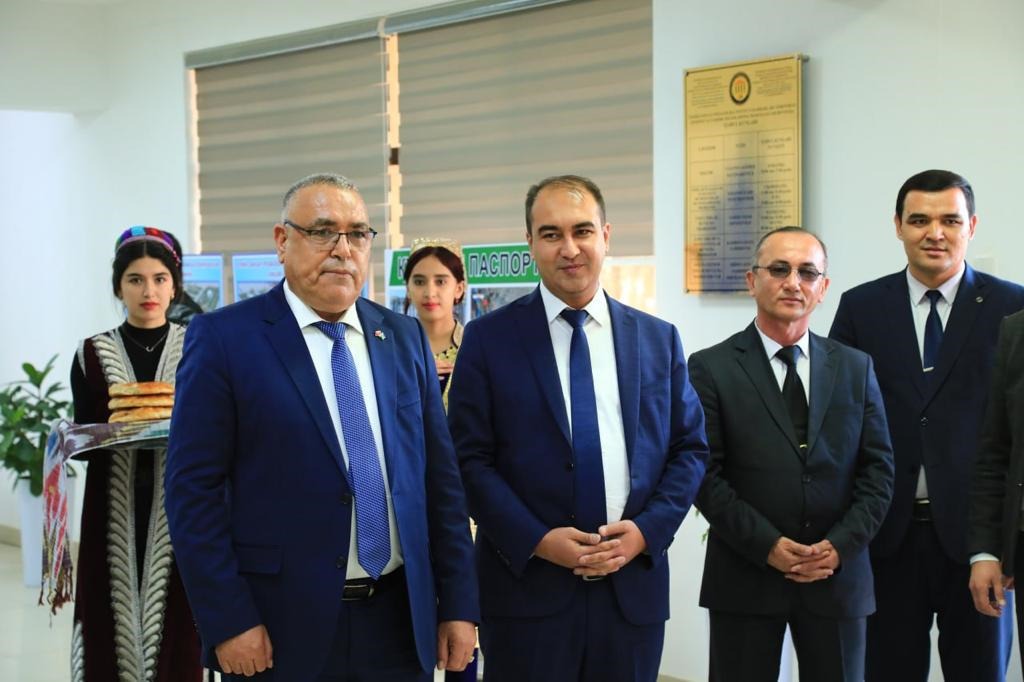 ÖZBEKİSTAN’DAKİ İKİ ÜNİVERSİTEDE TÜRKÇE EĞİTİM YAPILACAK…