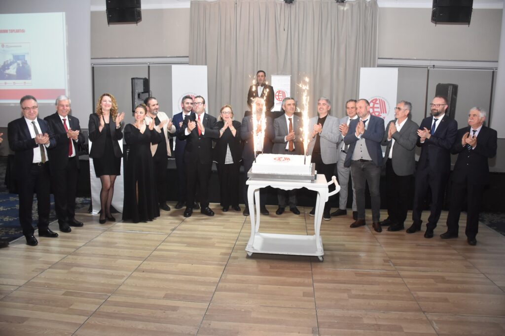 HARİTA MÜHENDİSLERİNDEN DAYANIŞMA GECESİ