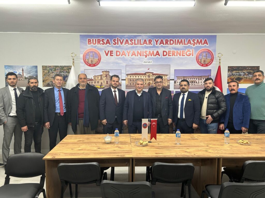 Cemalettin Kani Torun’dan Başkan Memiş Aman’a hayırlı olsun ziyareti