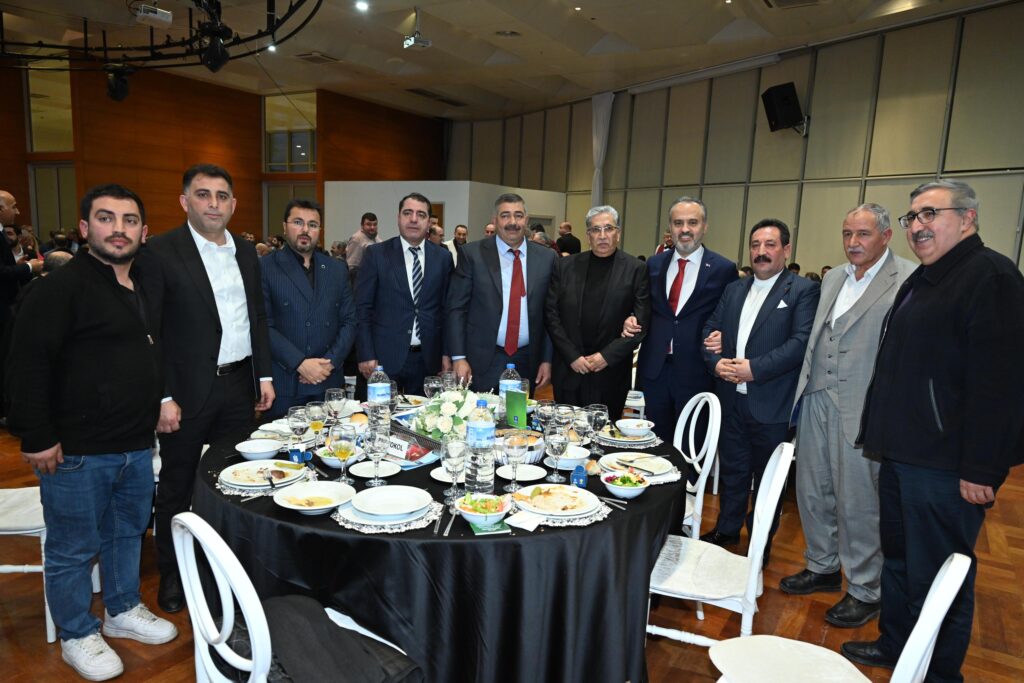 Başkan Aktaş, “Her birimizin gönlü, kalbi, duası Bursa”