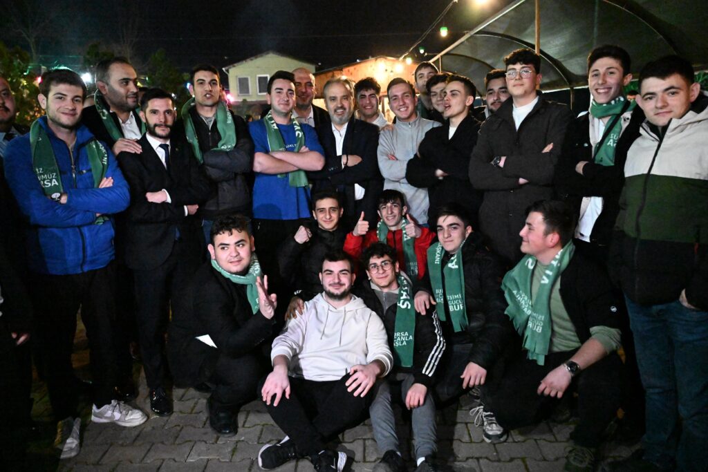 Şehit Erhan Öztürk Parkı, yenilenen yüzüyle hizmette