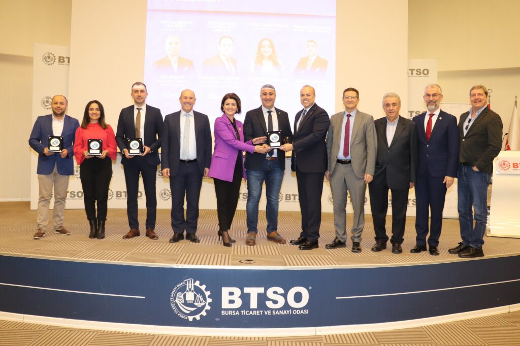 İŞ DÜNYASINA DİJİTAL SÜREÇLERE UYUMLANMA SEMİNERİ