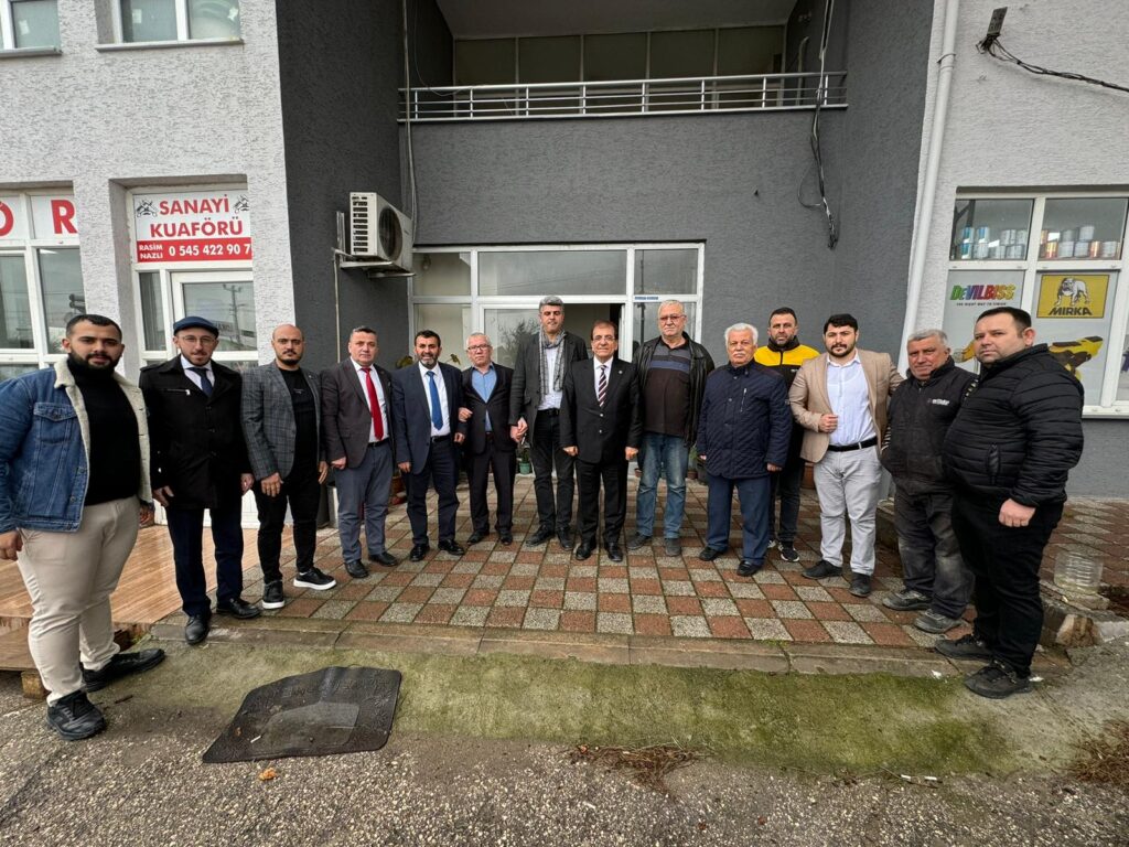 SEDAT YALÇIN KARACABEY’DE VATANDAŞLARLA KUCAKLAŞTI