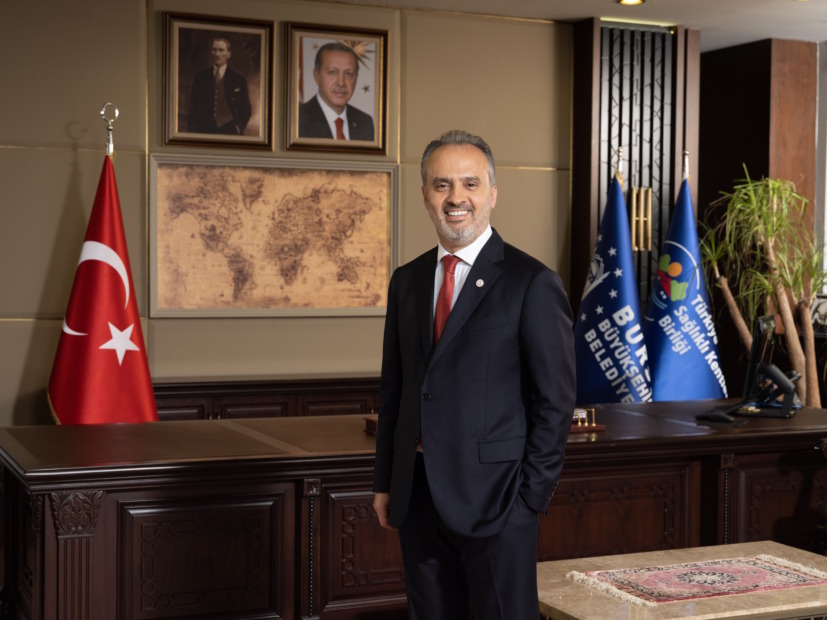 Başkan Aktaş, “Nilüfer’e 800 kişilik kongre merkezi inşa ediyoruz”