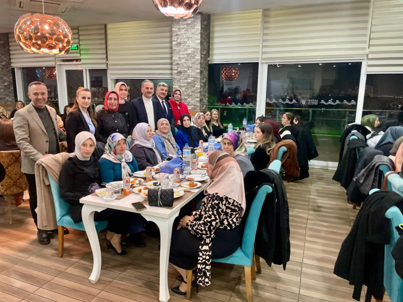 AK PARTİ’DEN KADINLAR GÜNÜ ETKİNLİĞİ