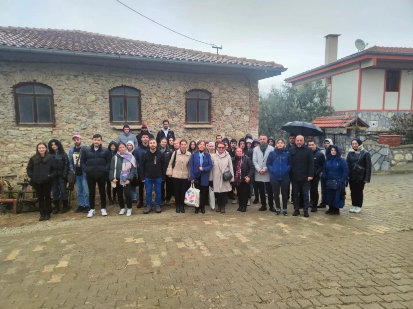 UMURBEY’İ CUMALIKIZIK YAPMAK İÇİN KOLLAR SIVANIYOR