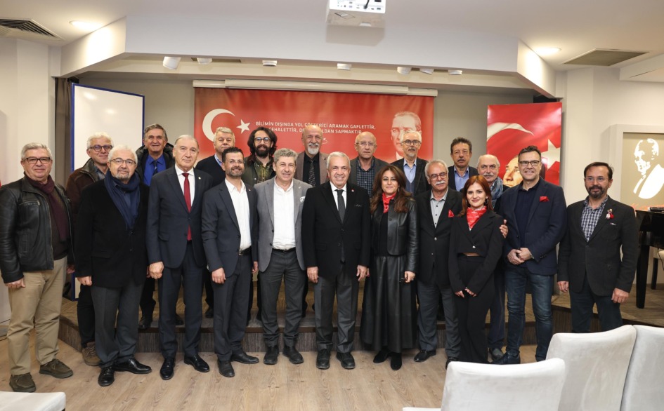 Şadi Özdemir: Bursa’da yüksek teknoloji sanayisine geçilmeli