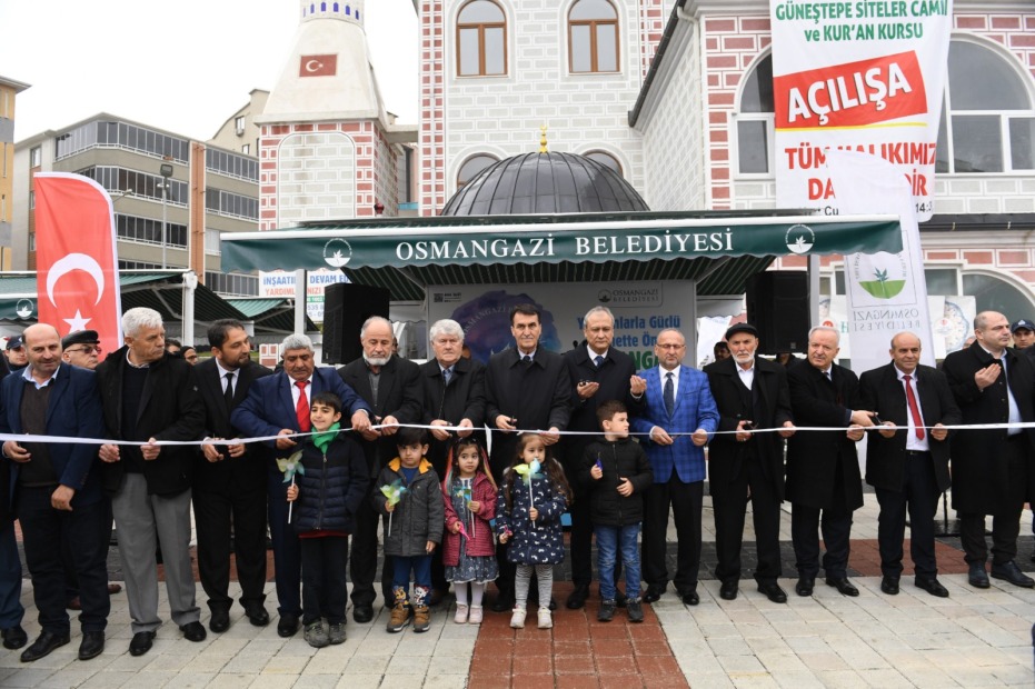 Güneştepe Siteler İsmail Çolpan Cami açıldı