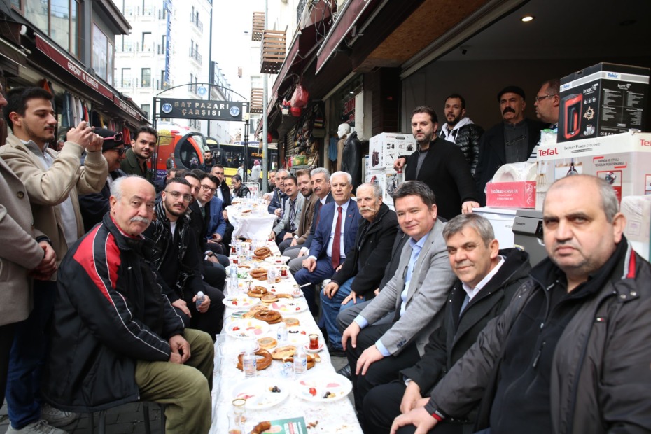 MUSTAFA BOZBEY: “BIÇAKÇILAR ÇARŞI’SINI DEĞİŞTİRECEĞİZ”