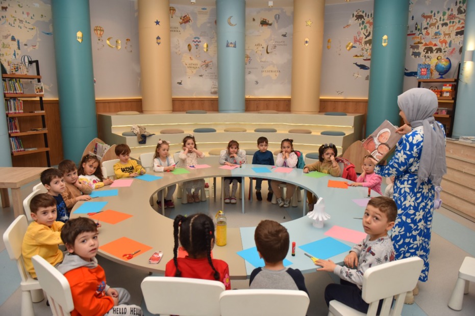 YILDIRIM’DA ÇOCUKLARA MASAL SAATİ