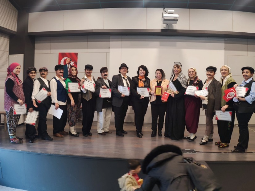 Güç Kat Derneği’nden Gül ESİN’in Hikayesine Eşsiz Tiyatro