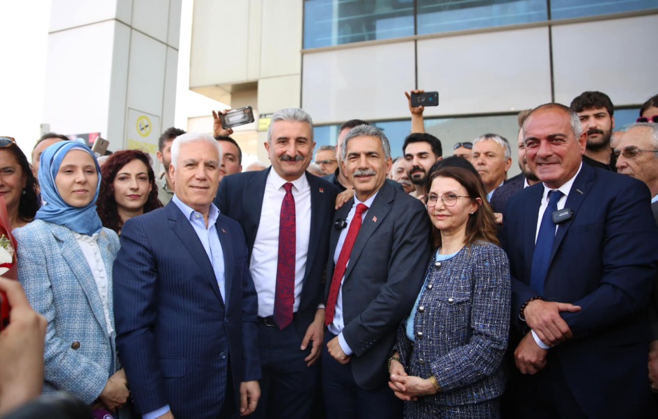Gemlik Belediyesi’nde Şükrü Deviren Dönemi başladı