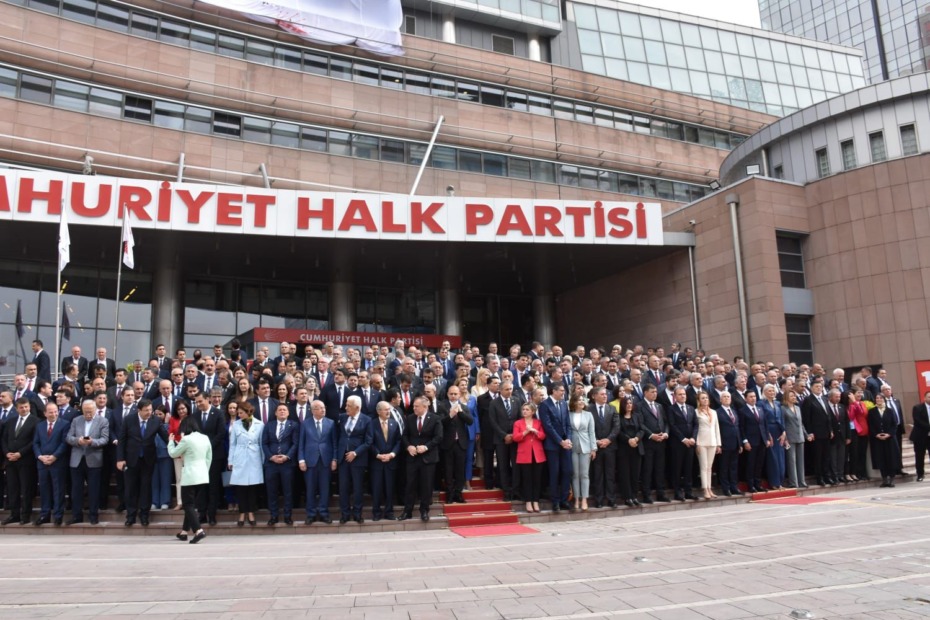 Başkan Şadi Özdemir CHP Yerel Yönetimler Çalıştayı’na katıldı