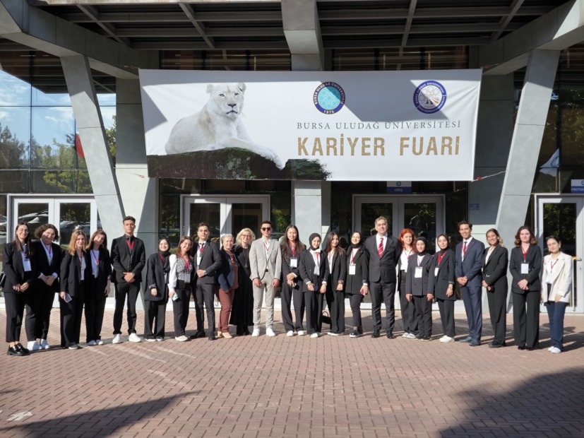 Kariyer Fuarı binlerce öğrenciyi ağırladı