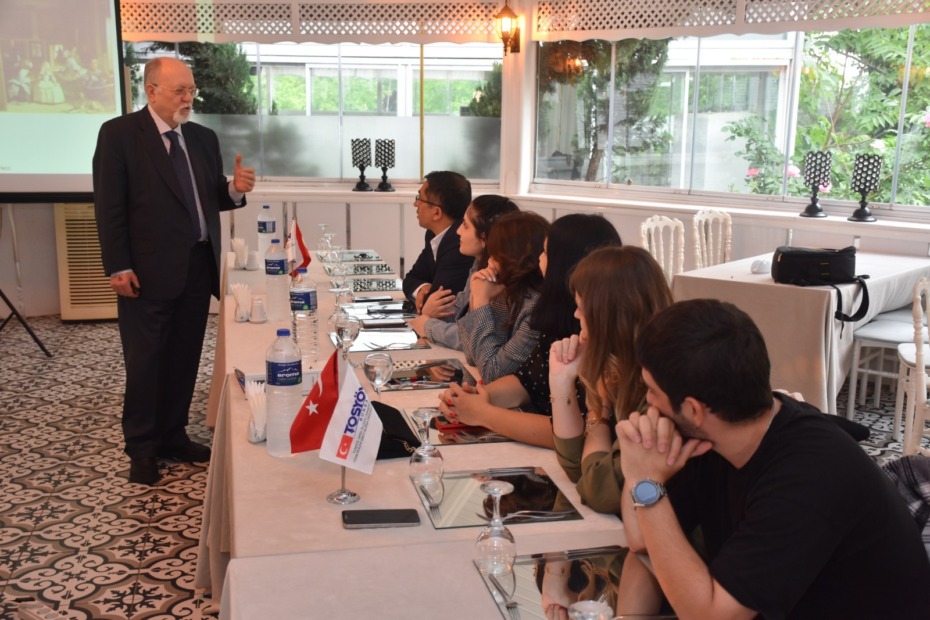 TOSYÖV BURSA ÜYELERİNİ BİLGİLENDİRME DEVAM EDİYOR…