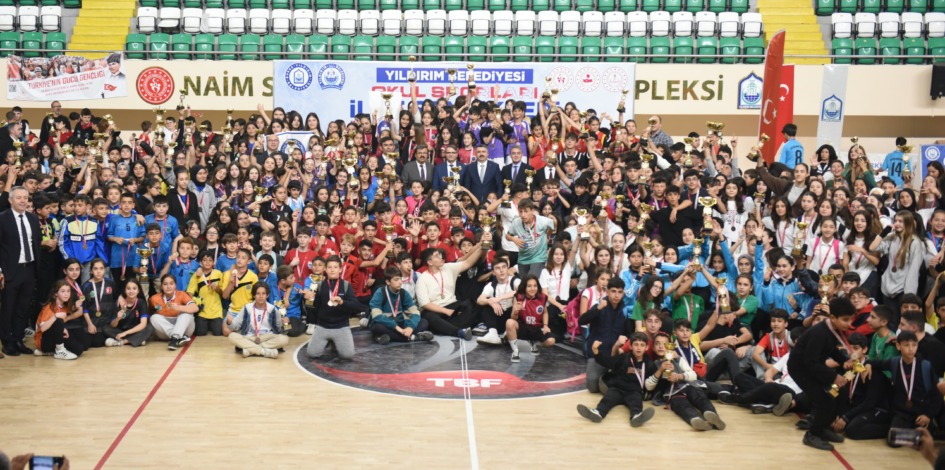 OKUL SPORLARI İLÇE ŞENLİKLERİ TAMAMLANDI