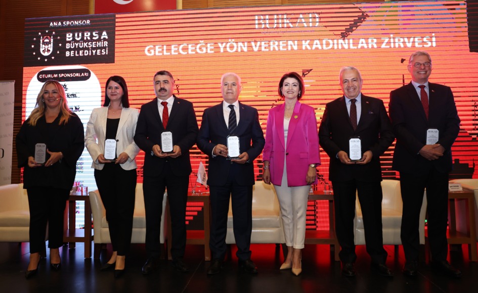 Başkan Şadi Özdemir Nilüfer’de kadına bakış açısını anlattı