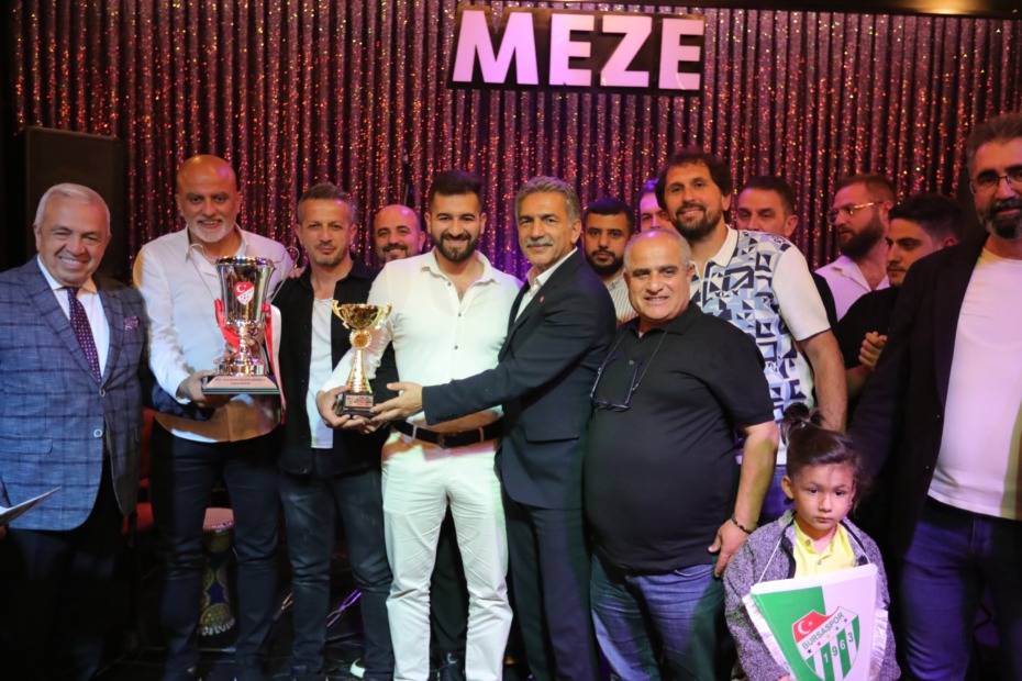 Gemlik Belediyespor Şampiyon Oldu