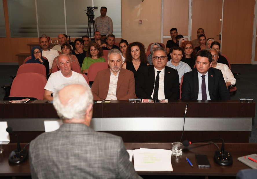 ‘Cumhuriyet’in İkinci Yüzyılında Geçmişten Geleceğe Osmangazi’ çalıştayı