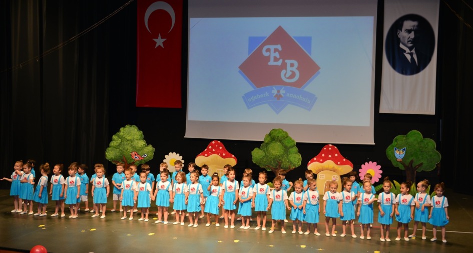 Egeberk’ten unutulmaz  mezuniyet gösterisi