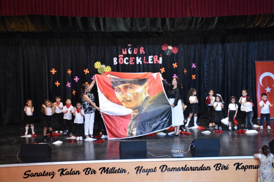 Uğur Böcekleri Kreşi’nde mezuniyet heyecanı