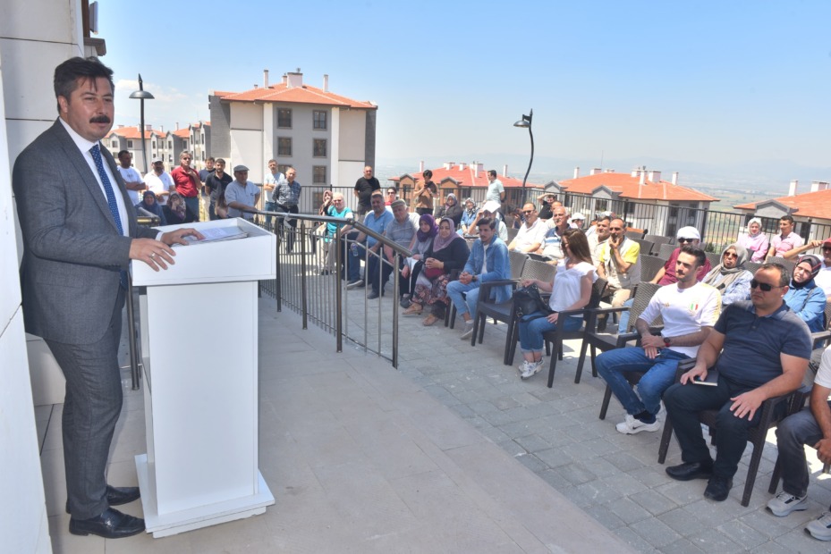 SUBAŞI TOKİ’LERİNDE ANAHTARLAR TESLİM EDİLDİ
