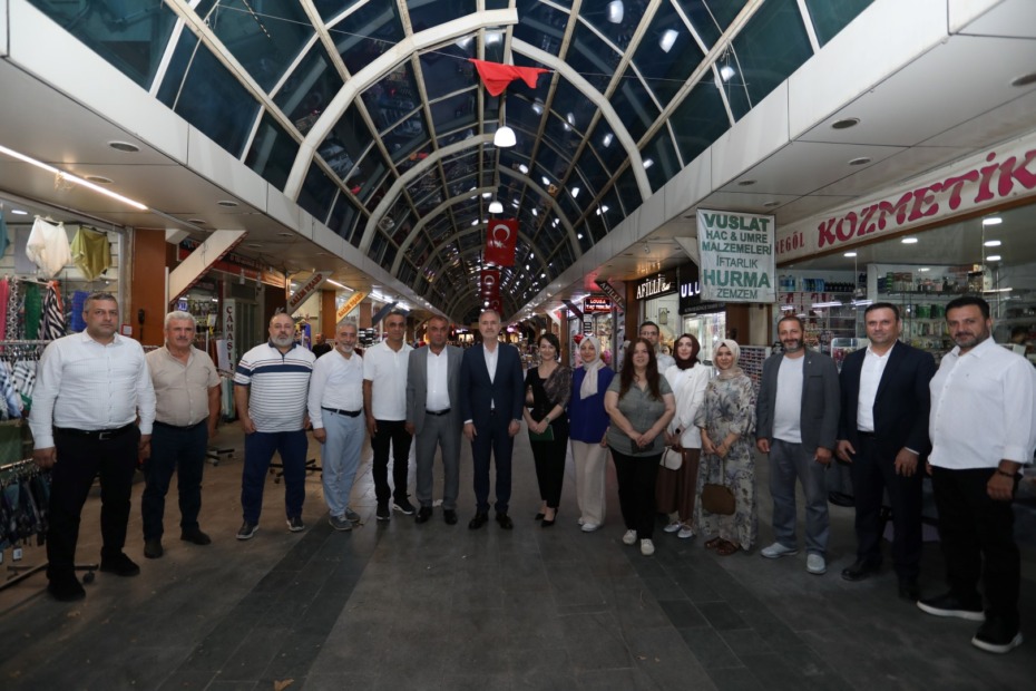 İNEGÖL ÇARŞISINDA ALIŞVERİŞ ŞENLİĞİ BEREKETİ
